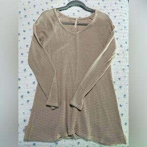 My Story Tan Waffle Knit Long Sleeve Top Size Medium